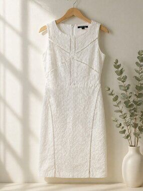 Gianni Bini White Eyelet Lace Dress Size 6 Bridal Shower Summer